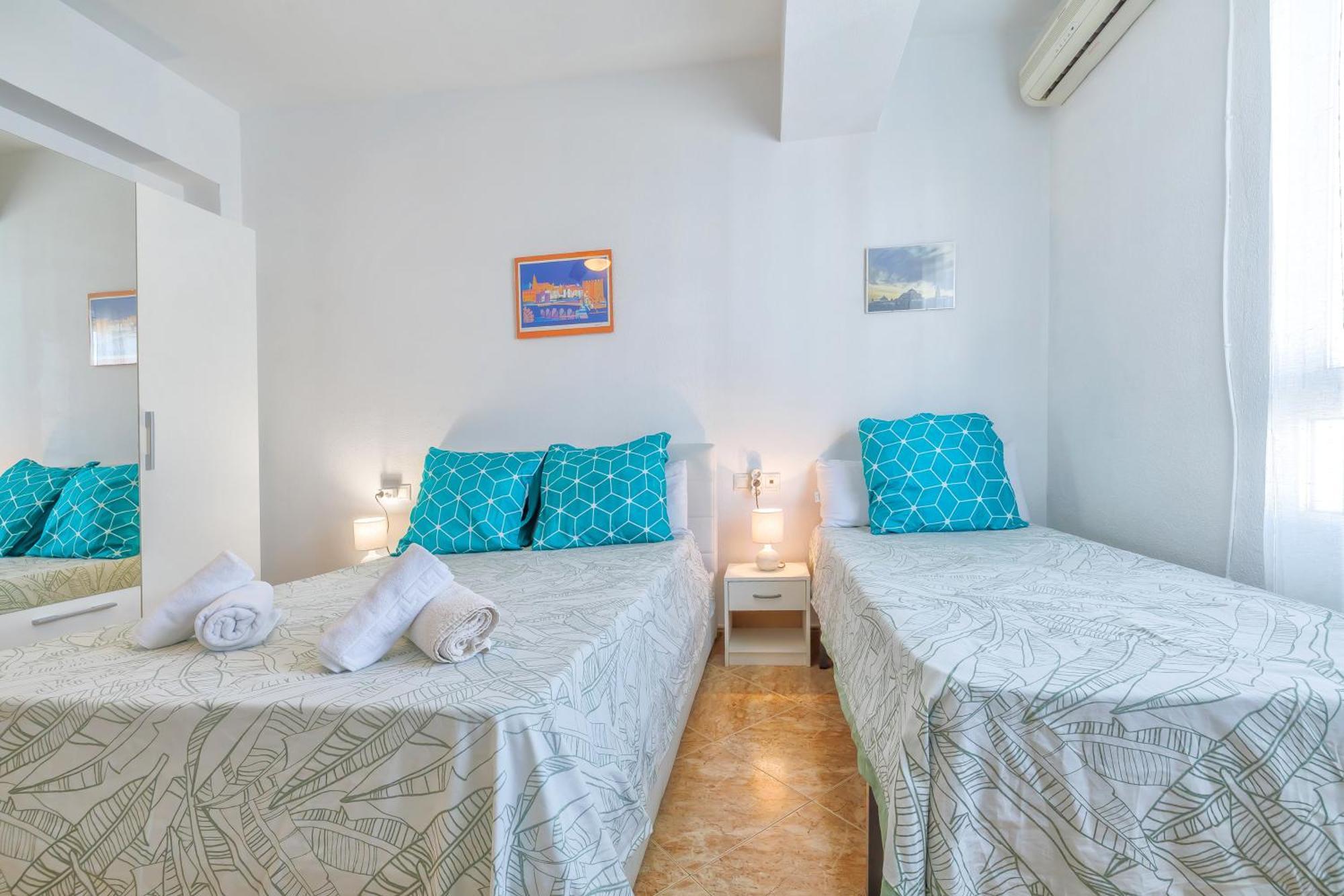 Damasco, Amplio Apartamento Cercano Al Centro Cordoba Luaran gambar